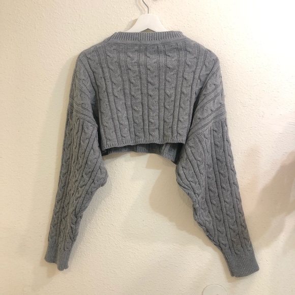 Set of cropped Knit sweater top and short - Picture 7 of 8